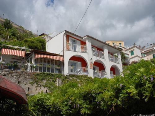 Maison Raphael มินอริ ภายนอก รูปภาพ